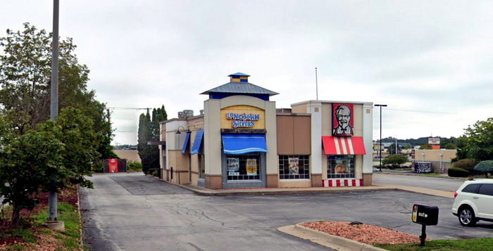 Long John Silvers - Fort Gratiot- 3040 Kraft Road (newer photo)
